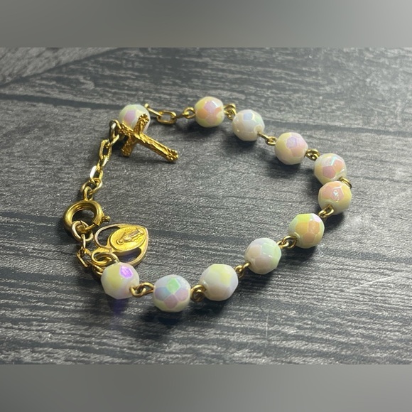 Vtg Baby Rosary Girls First Communion Crystal Beads Gold Plated Pendants Braclet - Picture 1 of 9